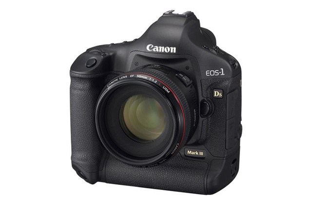 Canon EOS-1Ds MarkIII